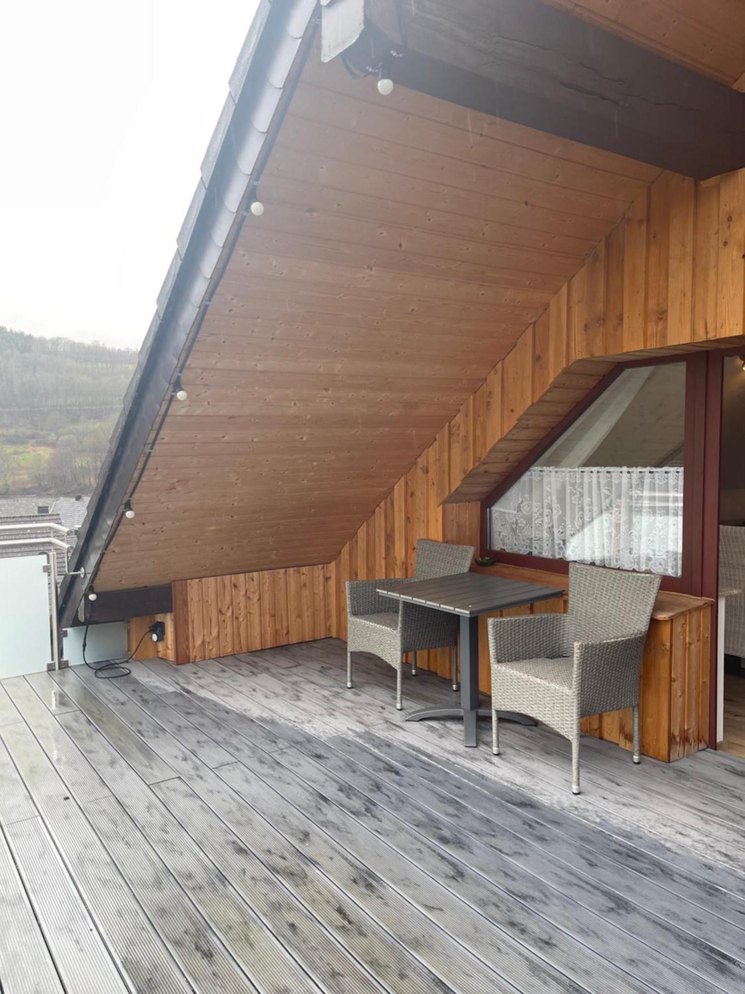Haus Cornelia Apartment ไอน์รัวห์ ภายนอก รูปภาพ