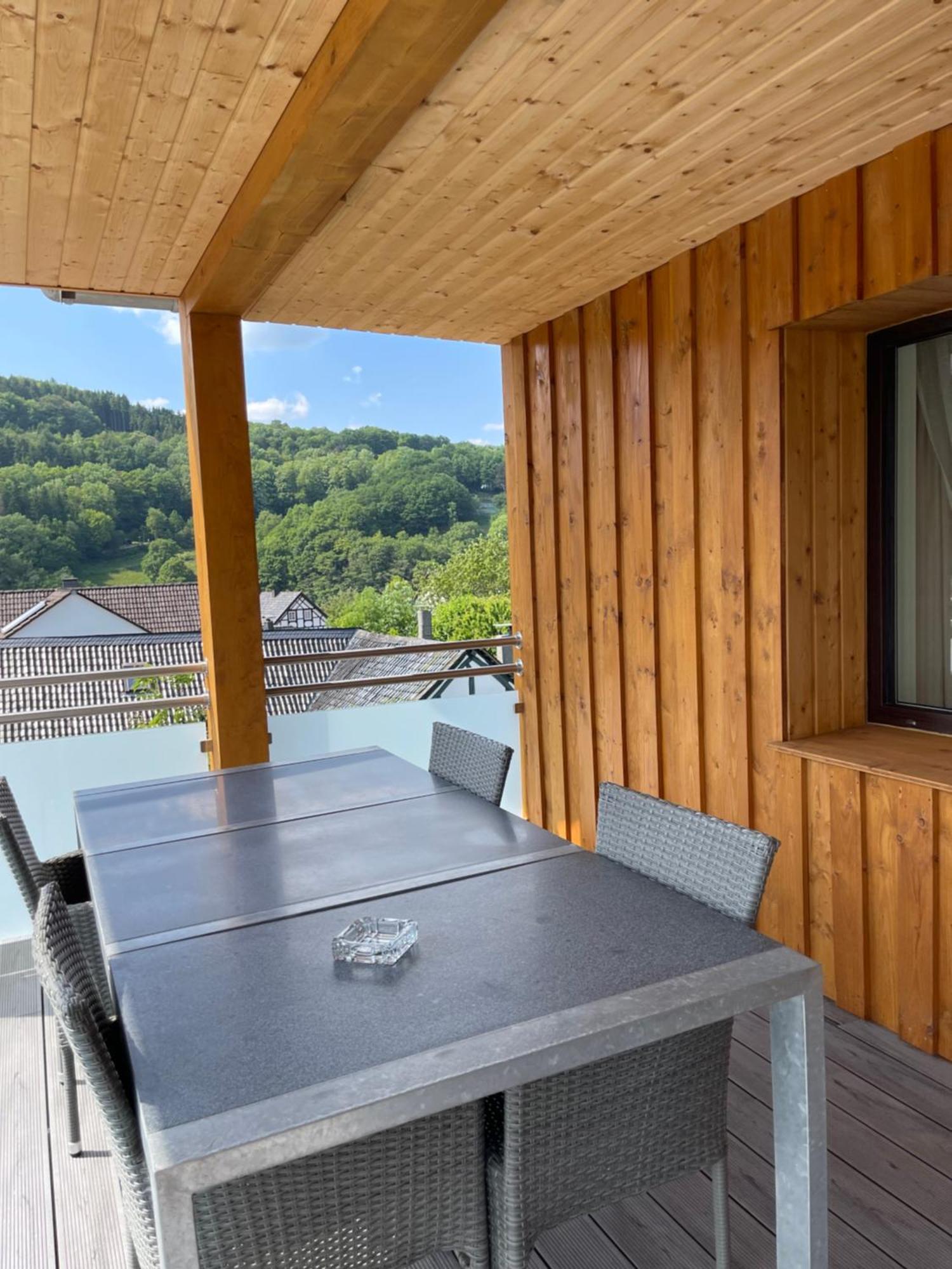 Haus Cornelia Apartment ไอน์รัวห์ ภายนอก รูปภาพ