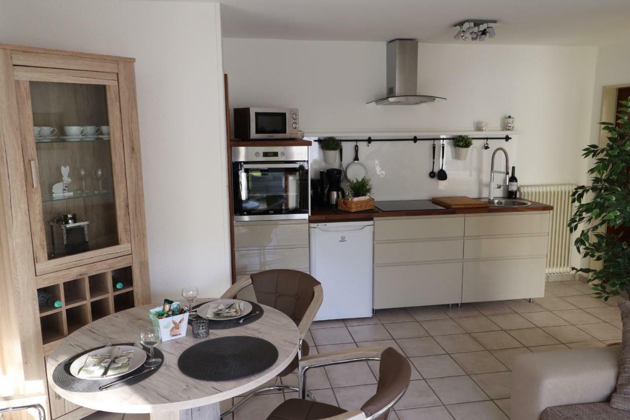 Haus Cornelia Apartment ไอน์รัวห์ ภายนอก รูปภาพ