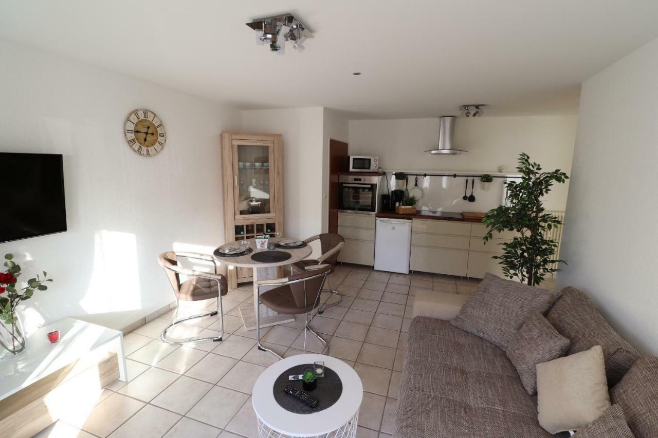 Haus Cornelia Apartment ไอน์รัวห์ ภายนอก รูปภาพ